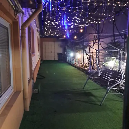 Apartmán Casuta Galbena Bukurešť