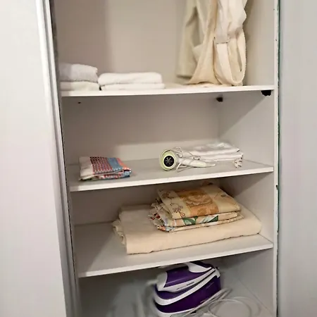 Căsuța Galbenă Apartament Bucureşti
