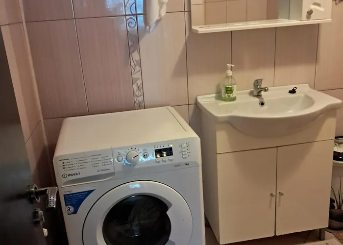 아파트 Casuta Galbena 부쿠레슈티