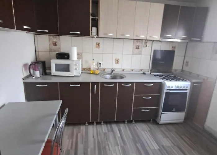 Casuta Galbena شقة بوخارست